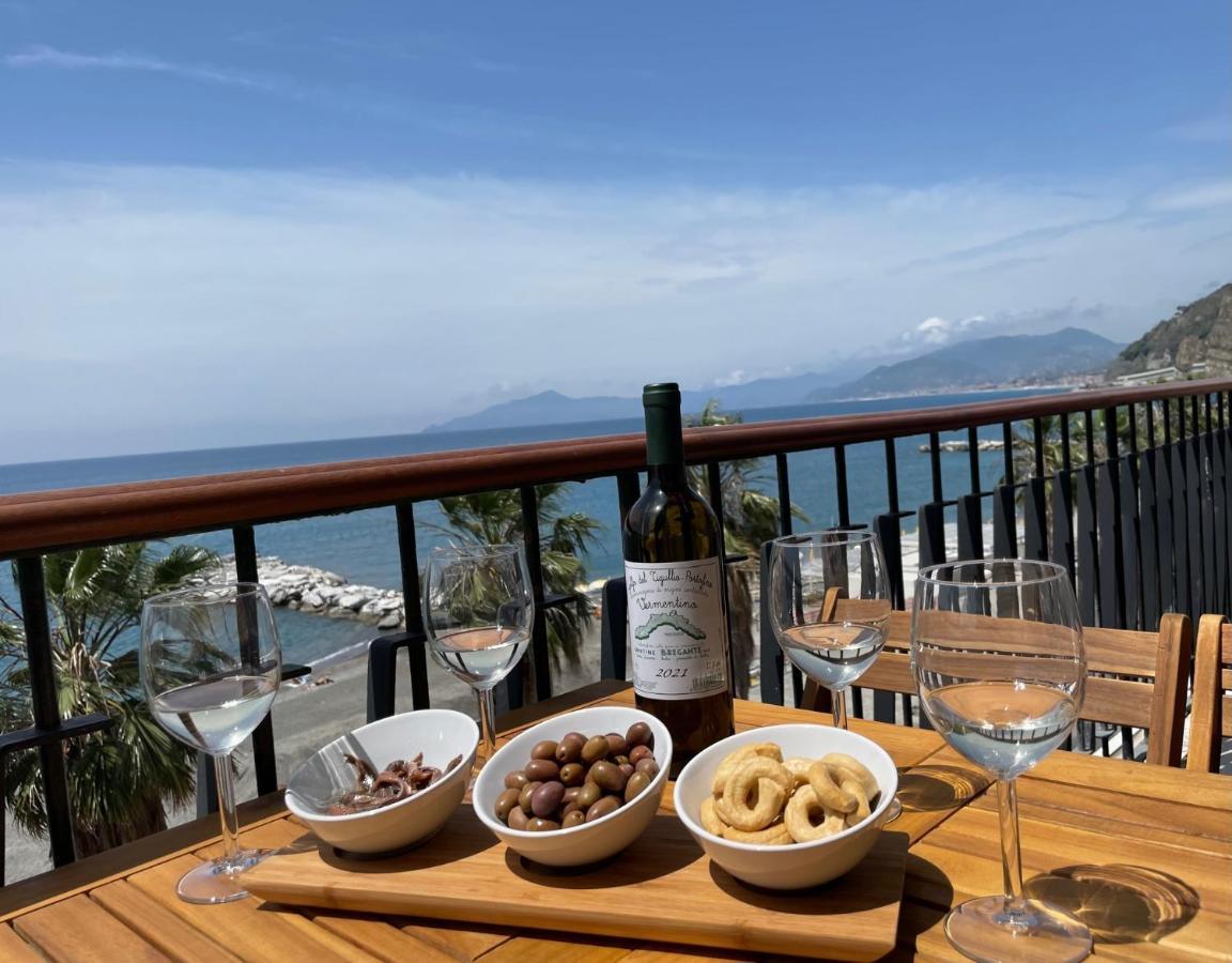 Sea See Si Σέστρι Λεβάντε Εξωτερικό φωτογραφία