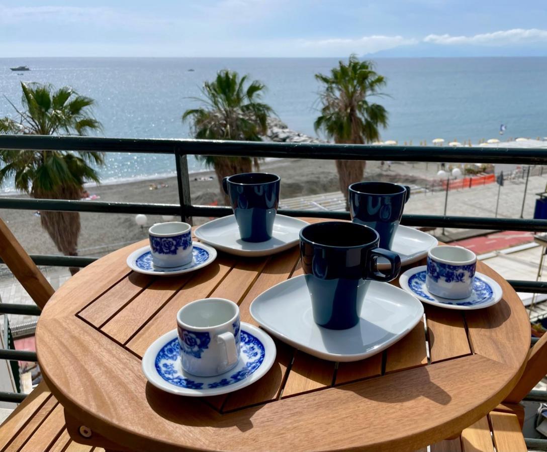Sea See Si Σέστρι Λεβάντε Εξωτερικό φωτογραφία
